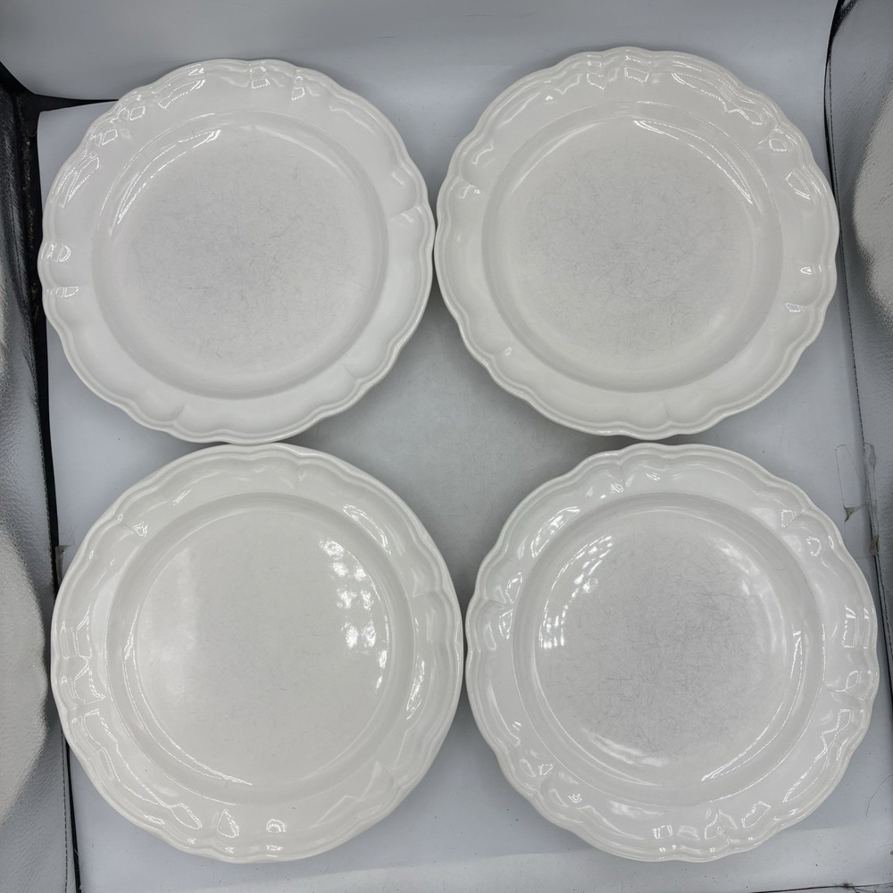 Pfaltzgraff Dinner Plates Gazebo White 10 3/8" Scalloped Rim Lot Set of 4